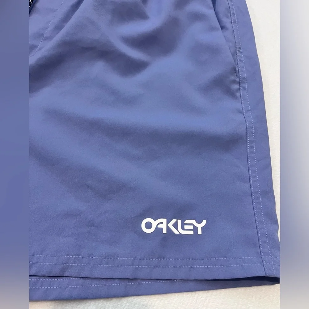 Oakley Hydrolix Regular Fit Men's Purple / Blue  Swim Trunks w Pockets Size XL - Picture 2 of 16